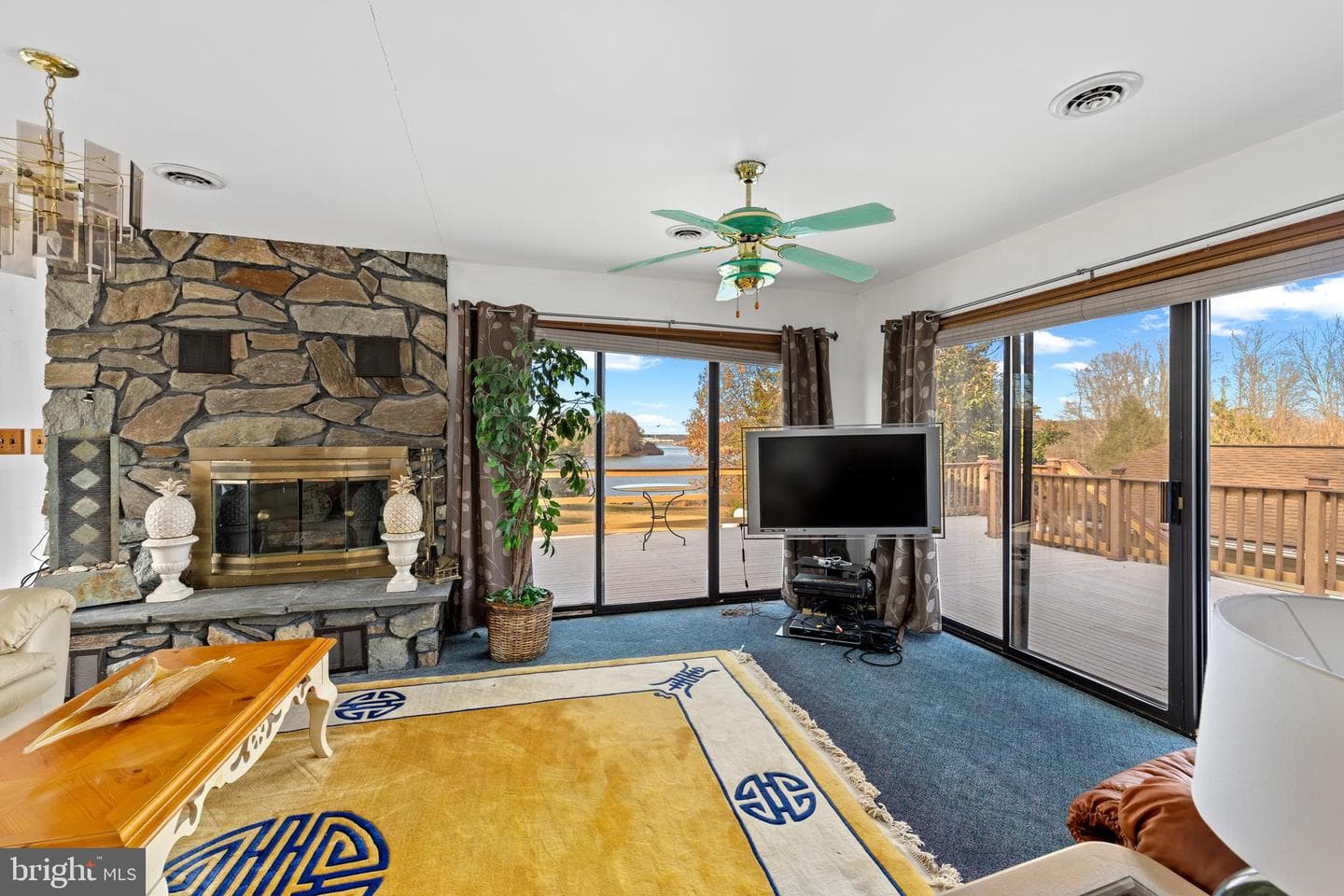 41 Carr Circle photo 23