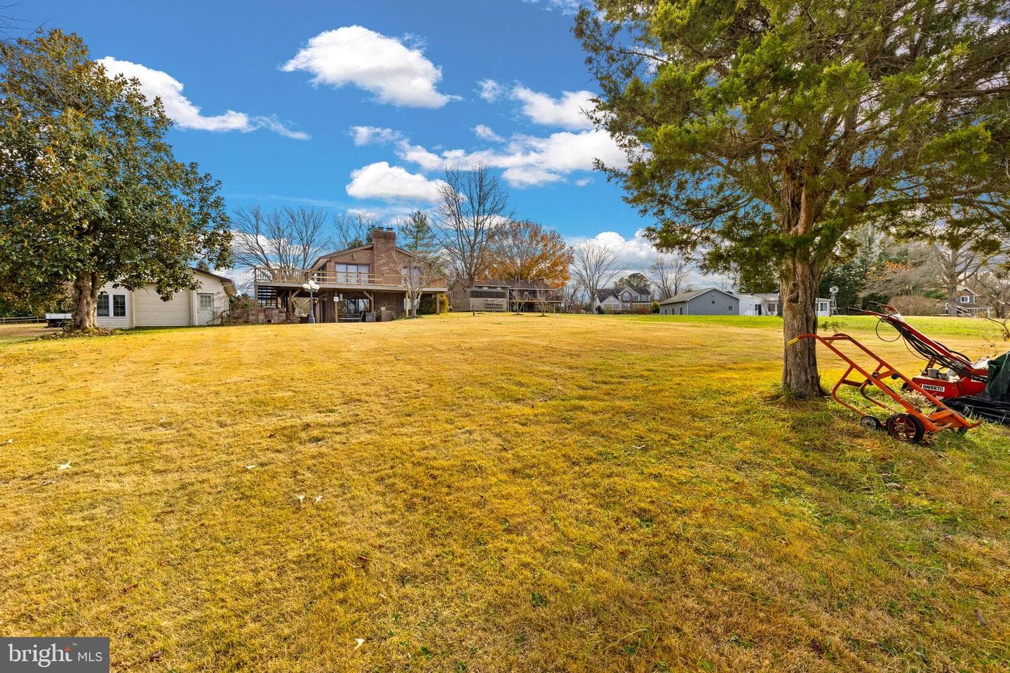 41 Carr Circle photo 64