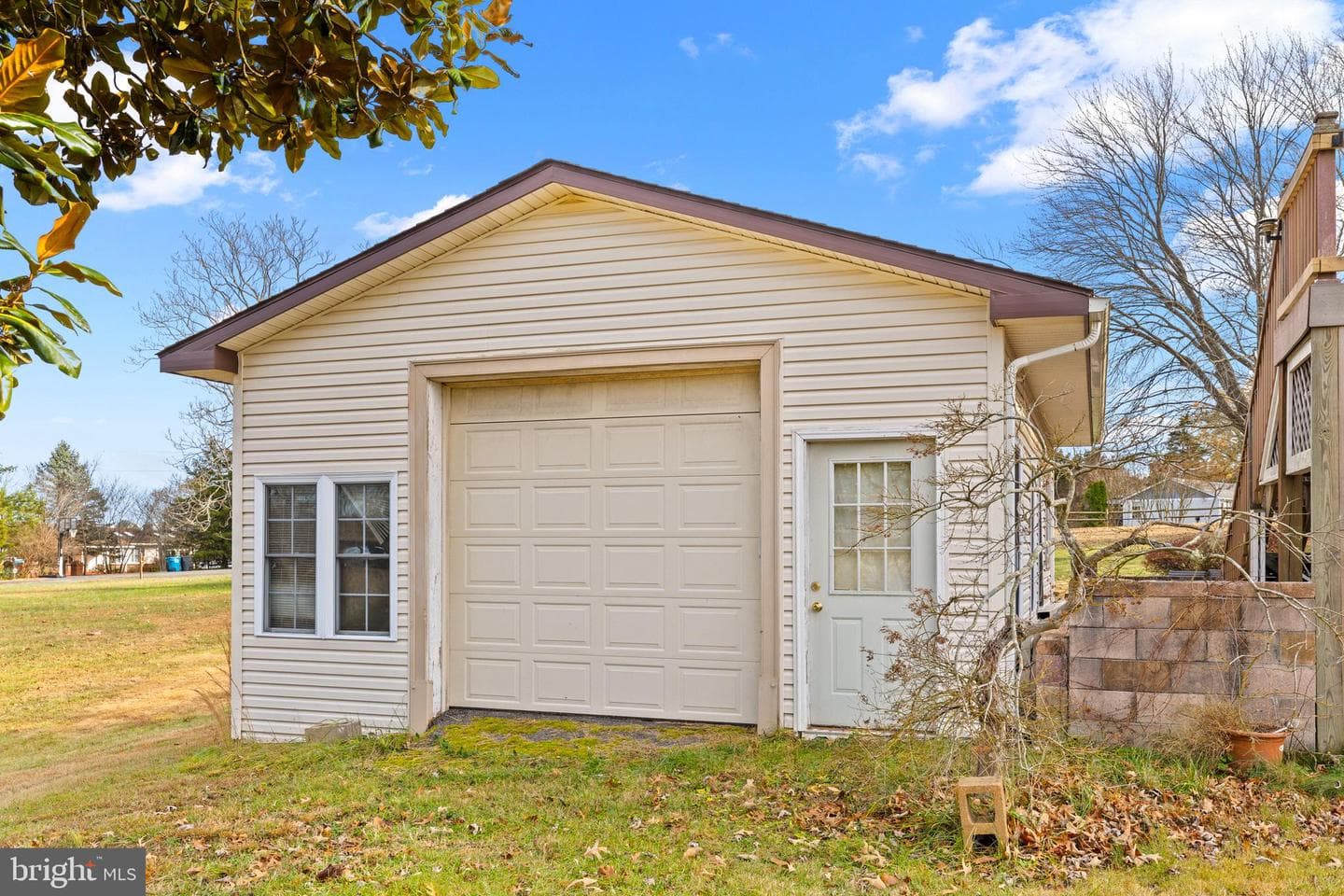 41 Carr Circle photo 80
