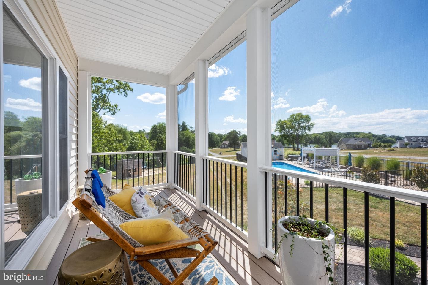 86 Long View Drive photo 16