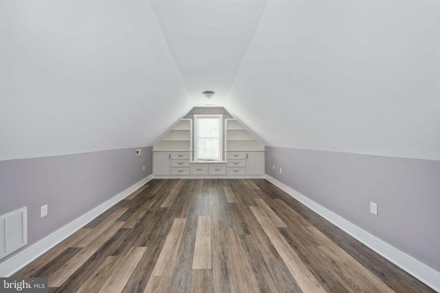 86 Long View Drive photo 62