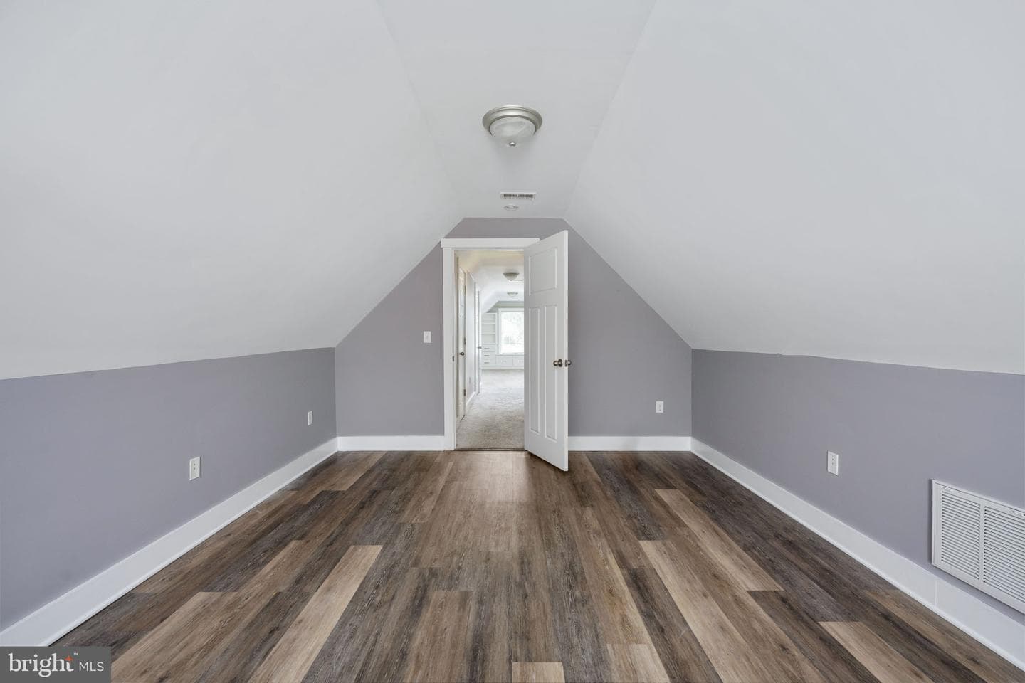 86 Long View Drive photo 63