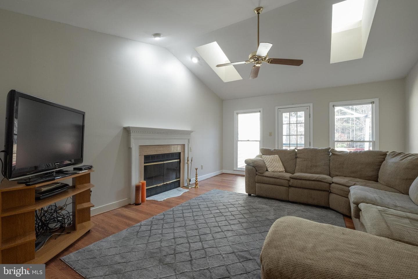 4231 Campbell Road photo 33
