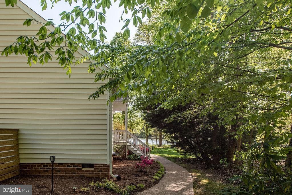 326 Anna Highview photo 44