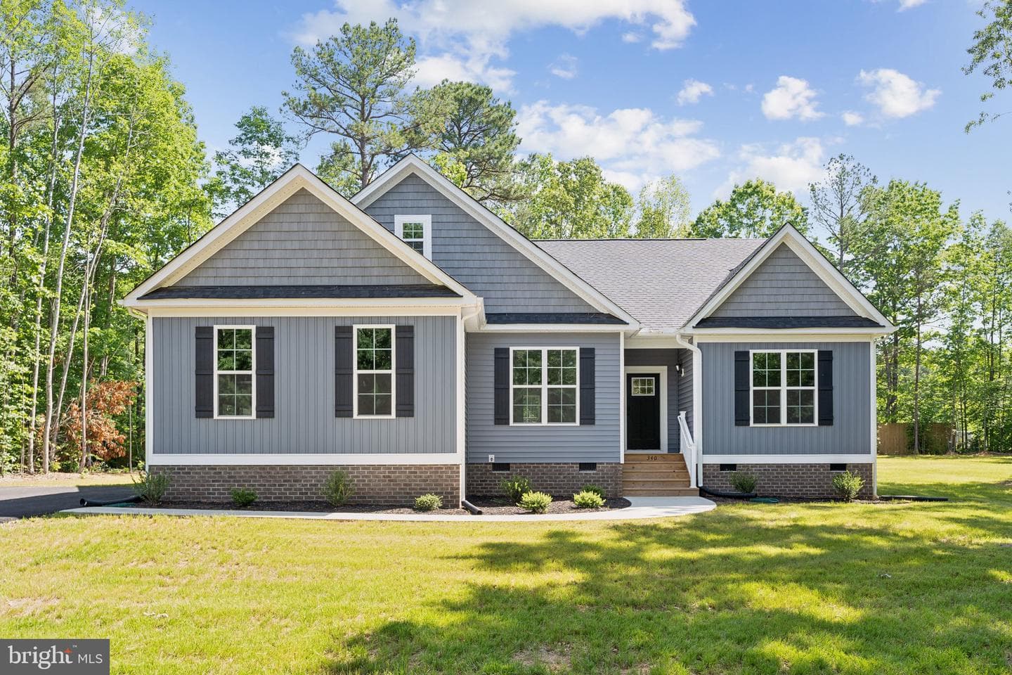 340 Rainbow Ridge photo 1