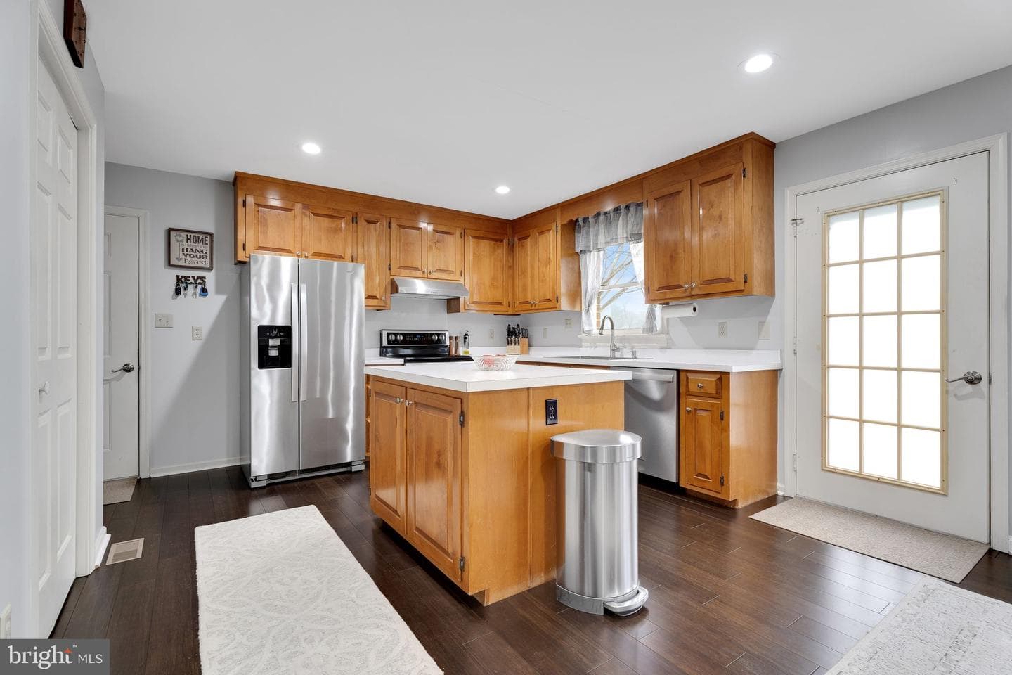 126 Woodger Circle photo 6
