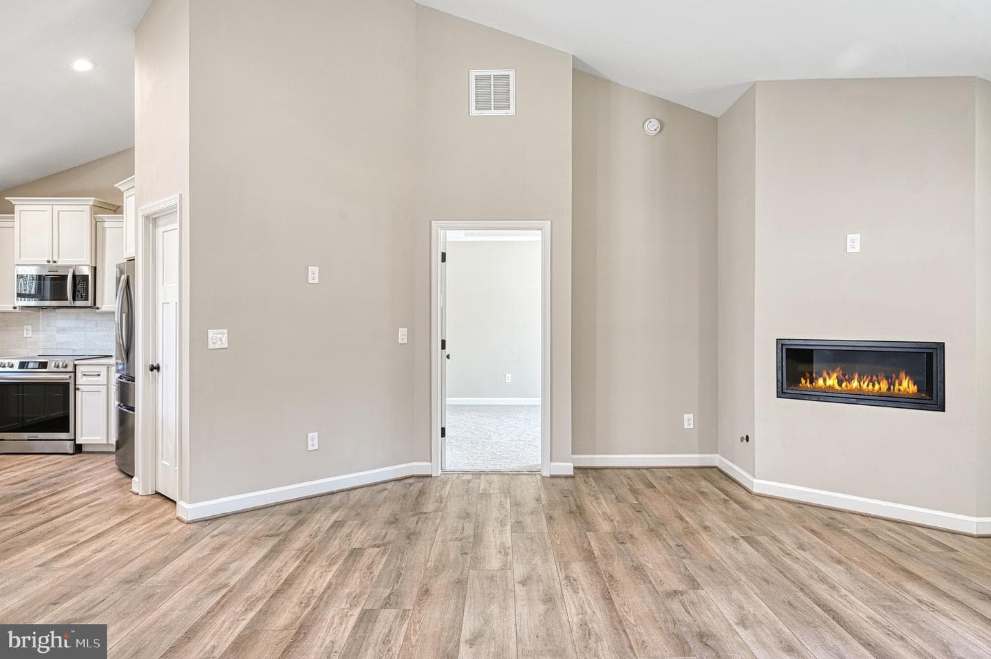 2143 Peach Grove Rd. photo 31