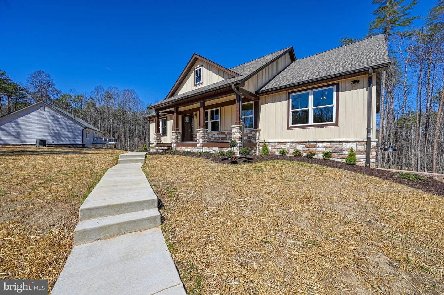 2143 Peach Grove Rd. photo 5