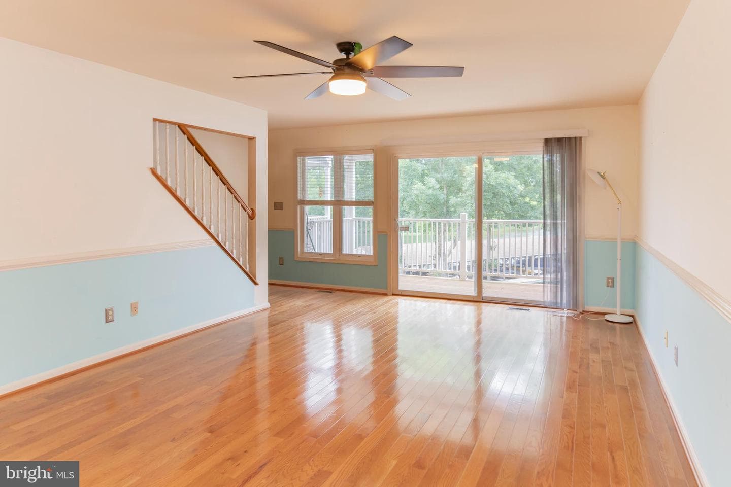 288 Lake Front Drive photo 10
