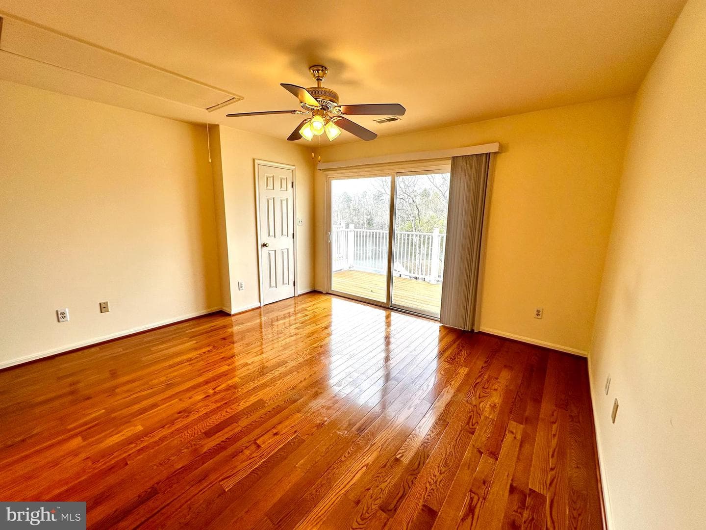 288 Lake Front Drive photo 19
