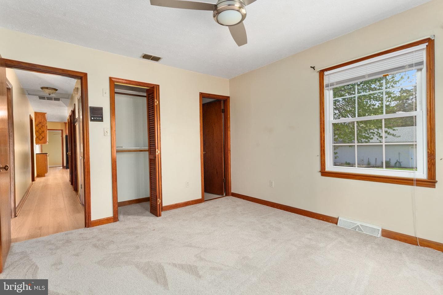189 Bluewater Boulevard N photo 17