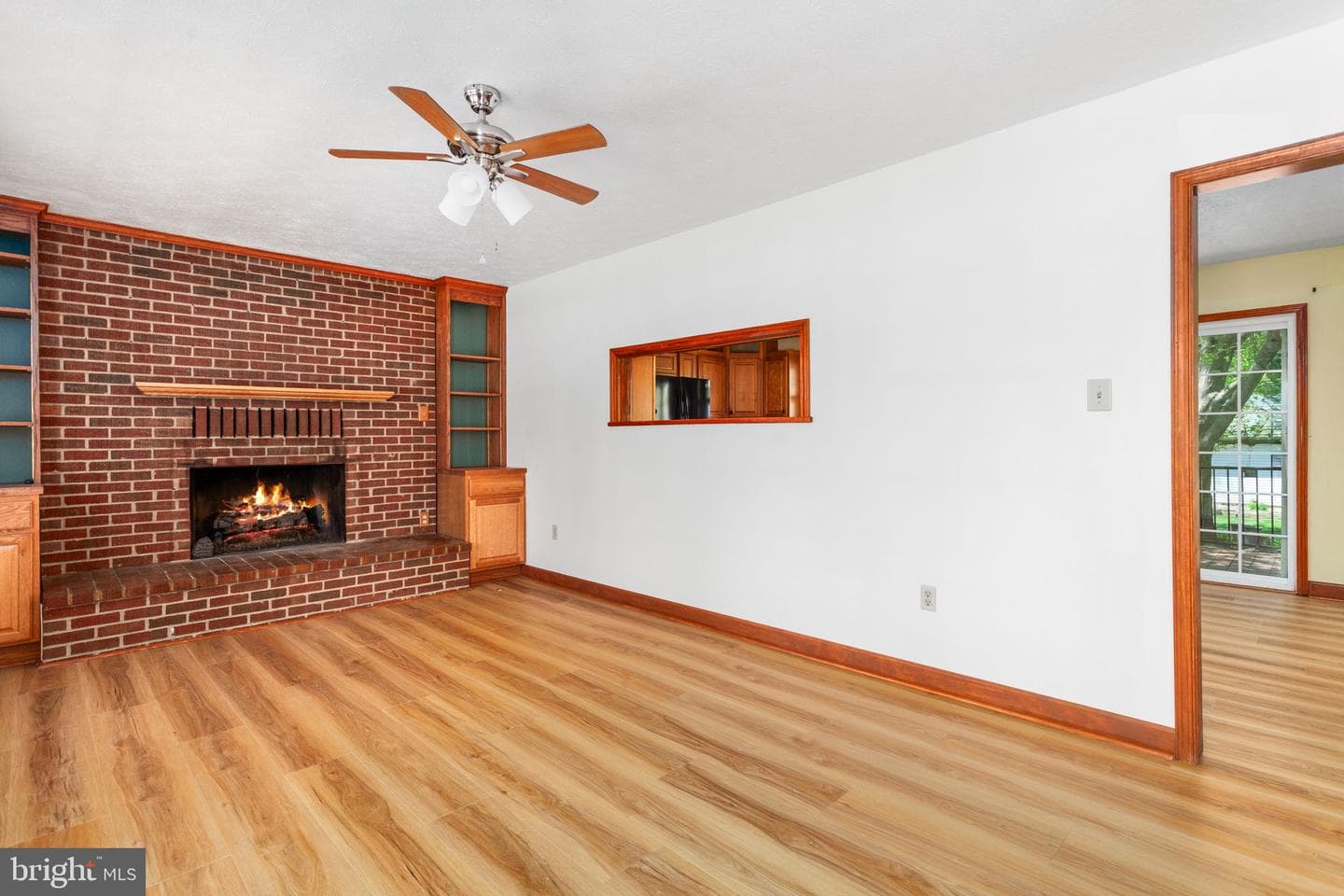 189 Bluewater Boulevard N photo 6