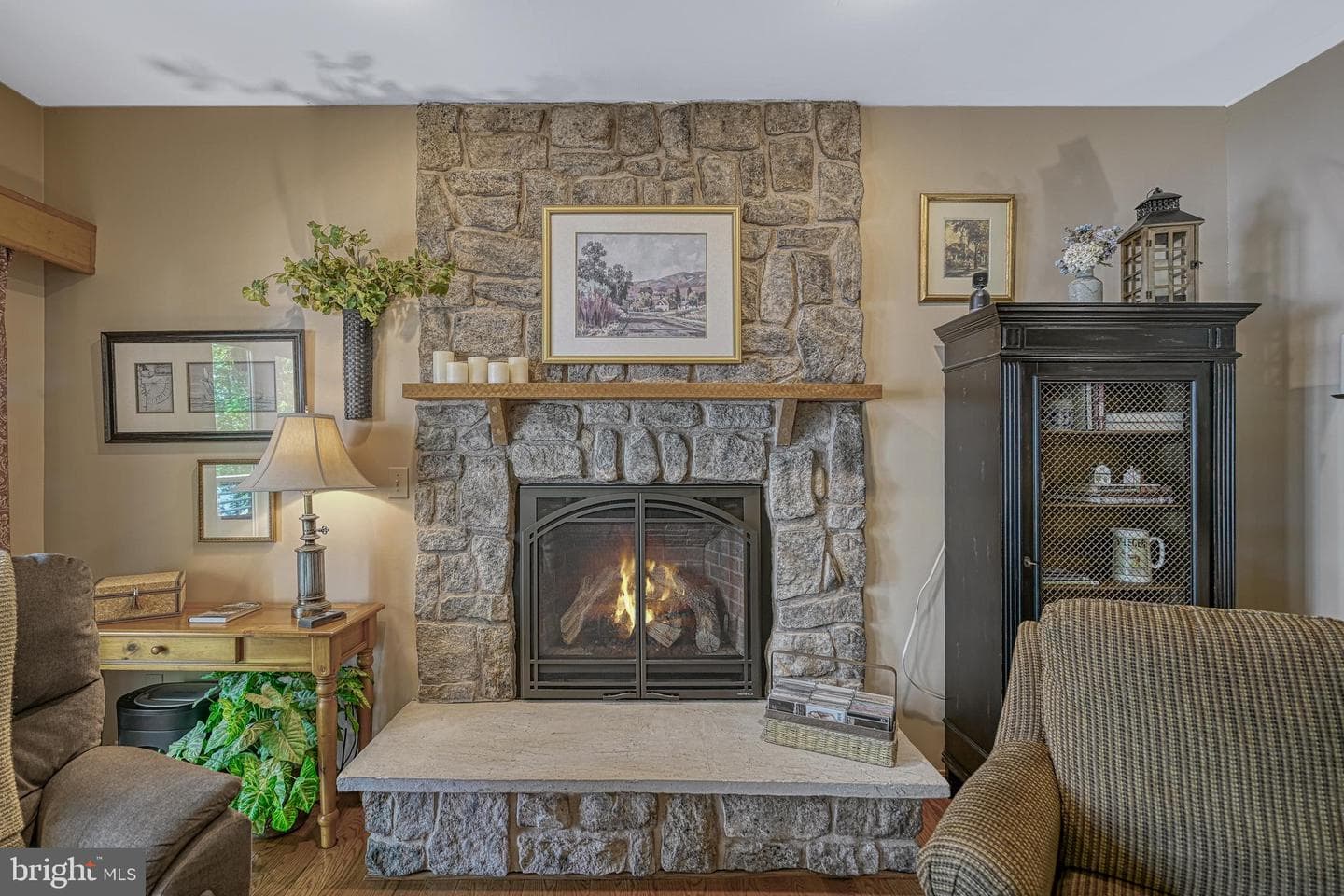 524 Douglas Road photo 12