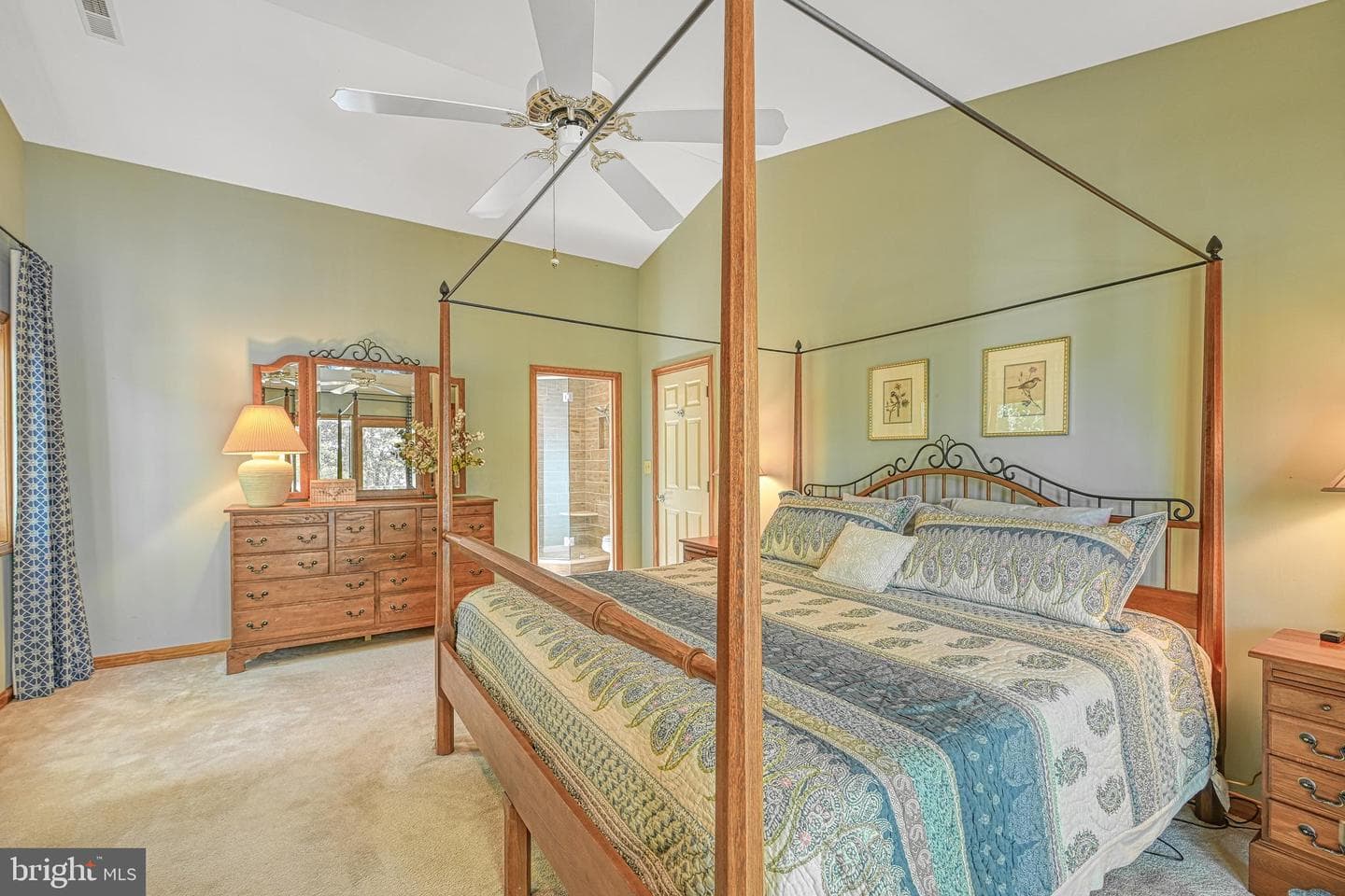 524 Douglas Road photo 27