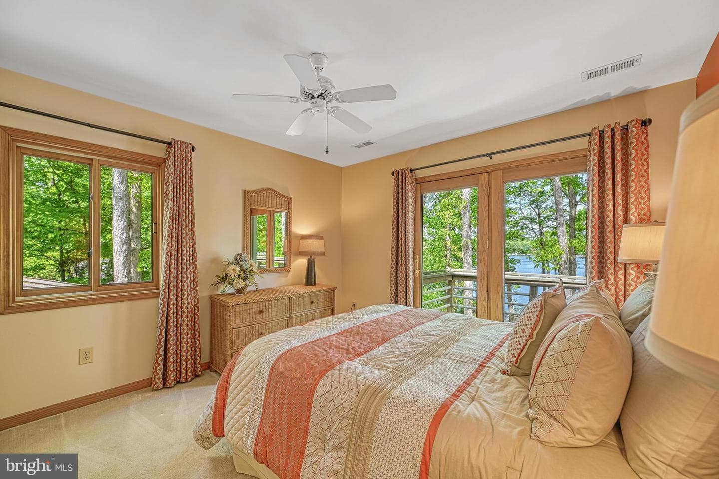 524 Douglas Road photo 30