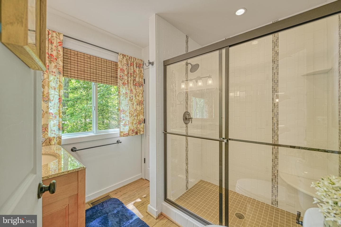 524 Douglas Road photo 39