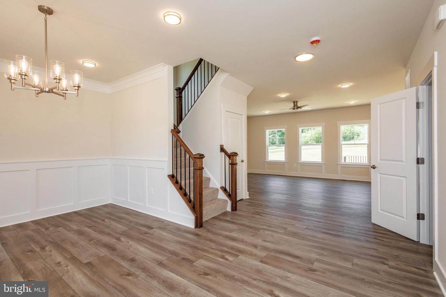 135 Fairview Drive photo 8