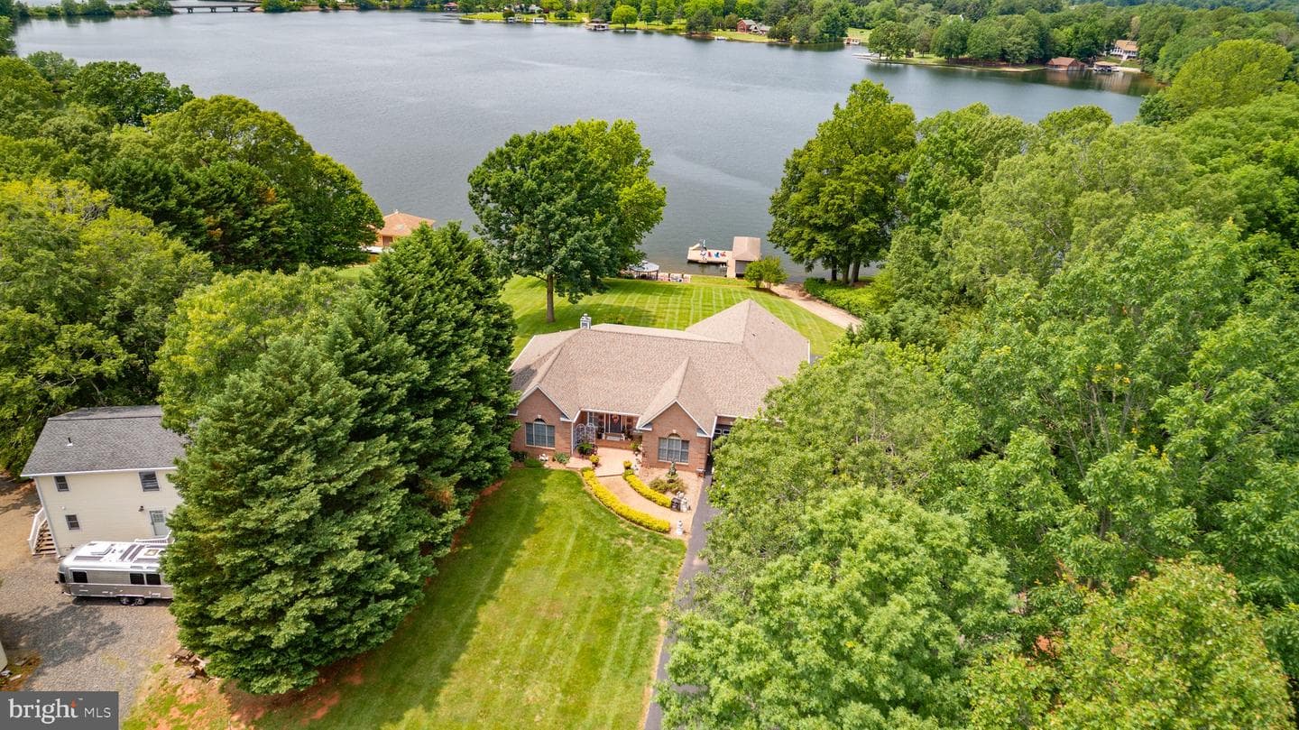 565 Busbees Point Road photo 100