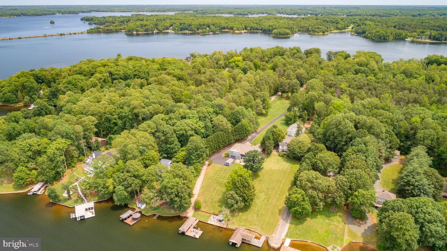 565 Busbees Point Road photo 118