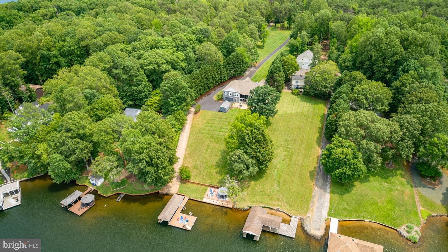 565 Busbees Point Road photo 119