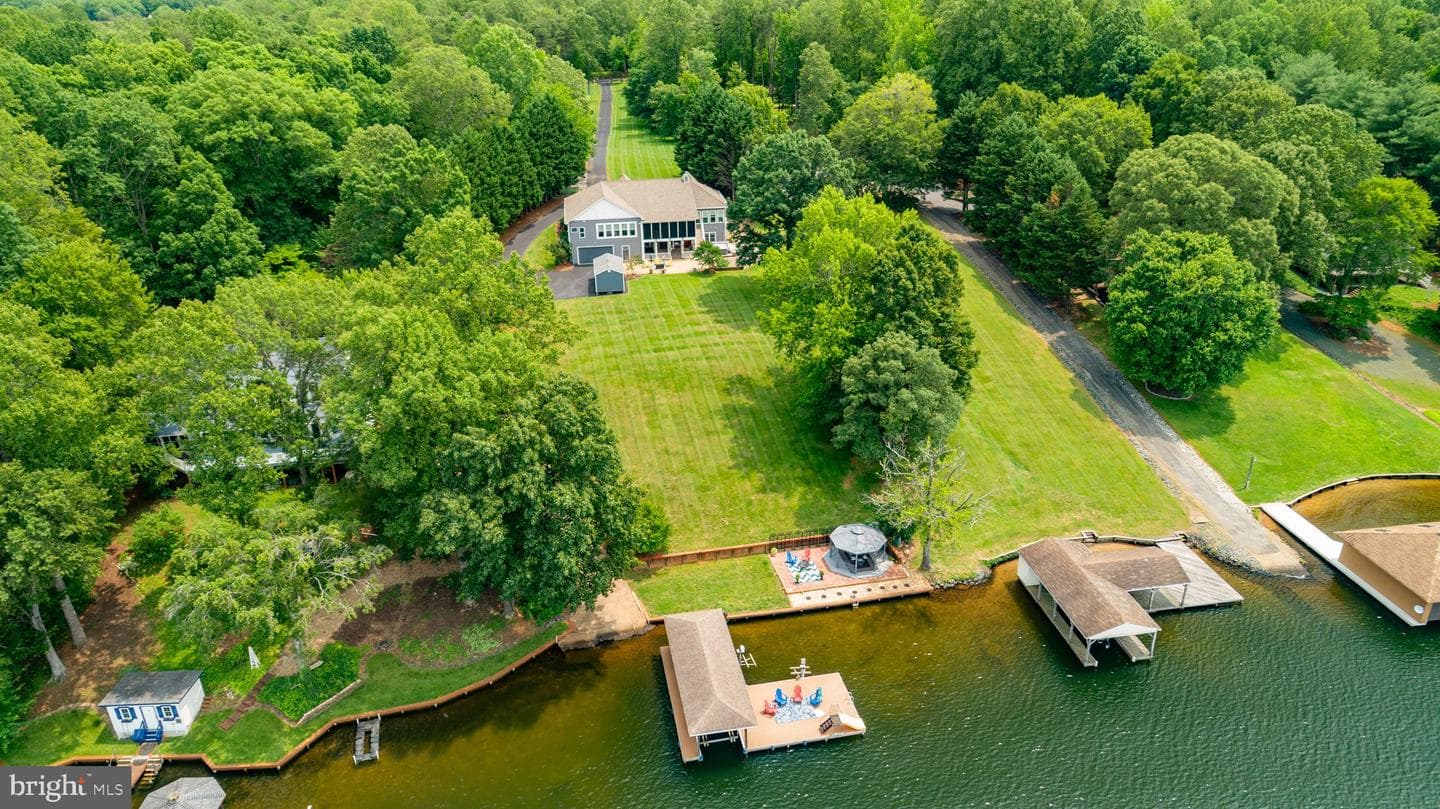 565 Busbees Point Road photo 122