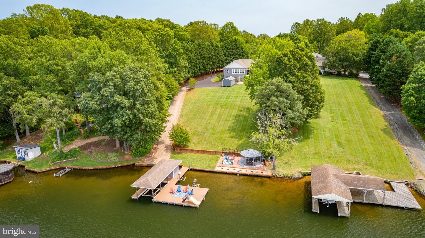 565 Busbees Point Road photo 125
