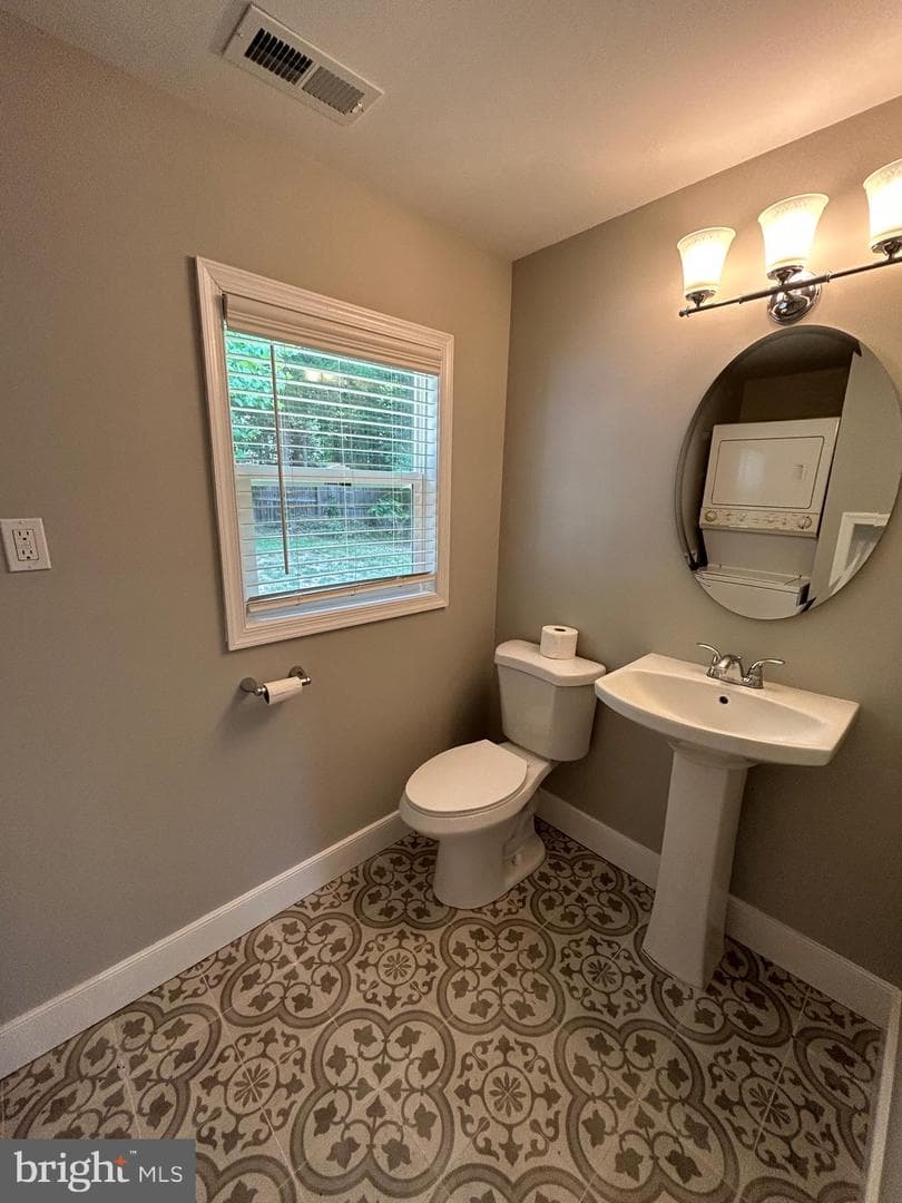 1346 N Lakeshore Drive photo 15