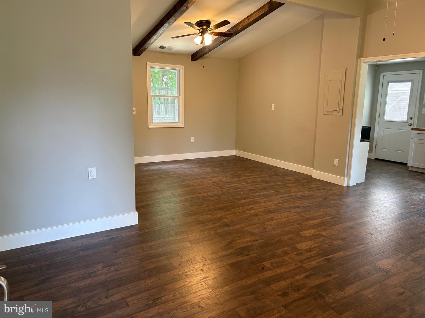 1346 N Lakeshore Drive photo 18