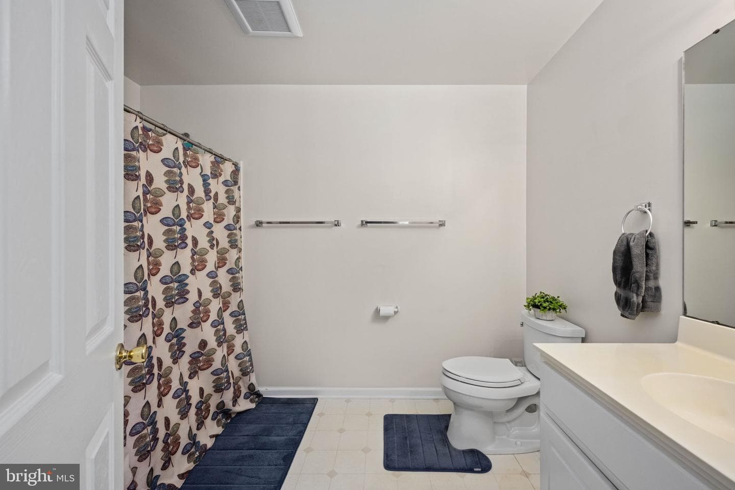 238 David Road photo 31