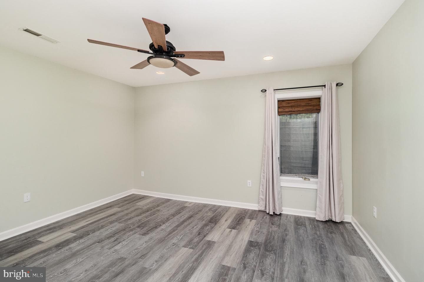 282 Lakeway Road photo 40