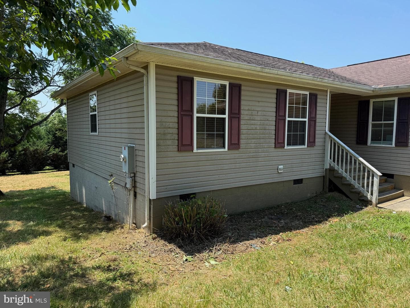 231 Derby Lane photo 14