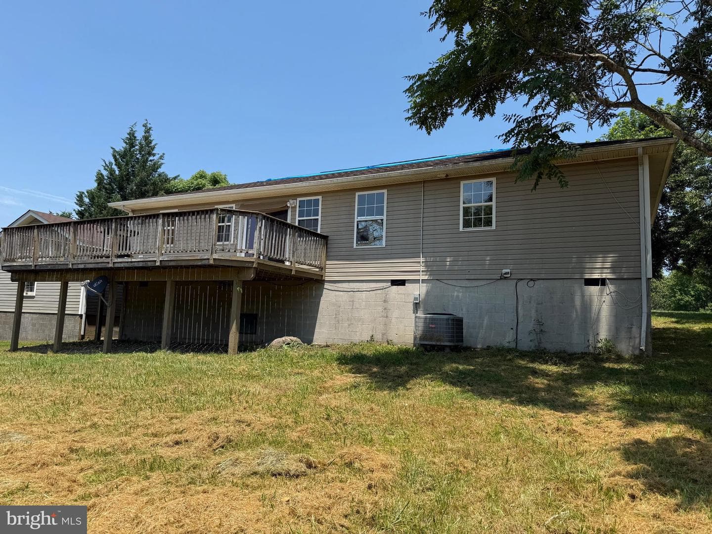 231 Derby Lane photo 15
