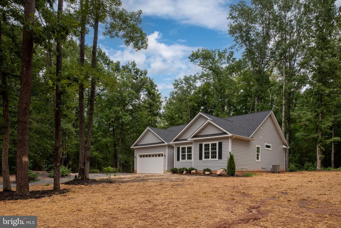 79 Hickory Circle photo 4