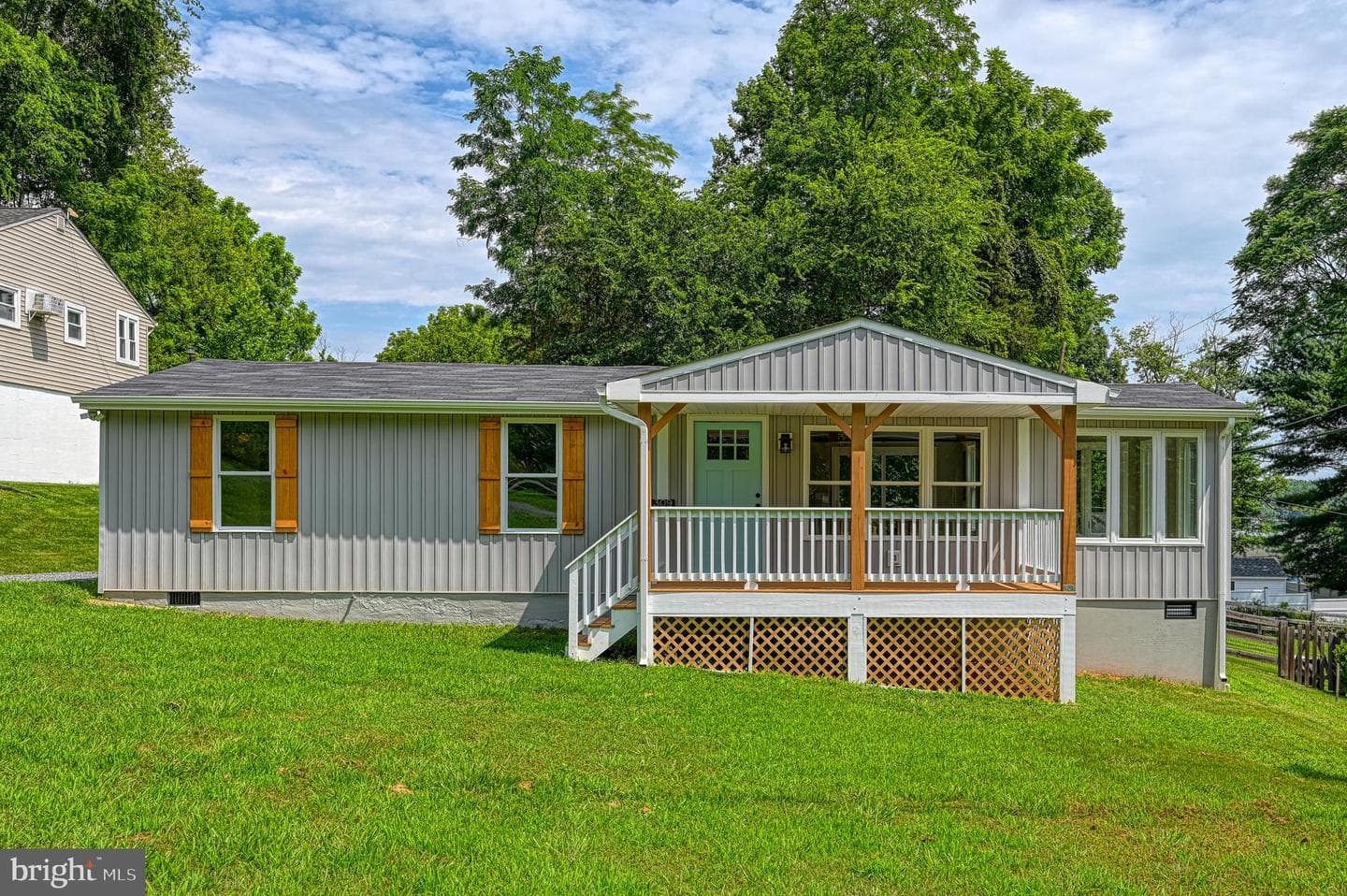 309 Ellis Drive, Louisa