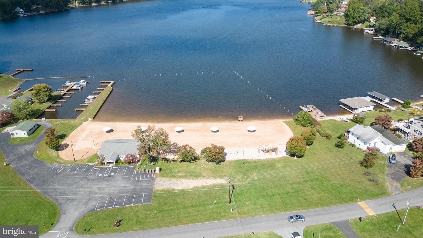 309 Ellis Drive photo 45