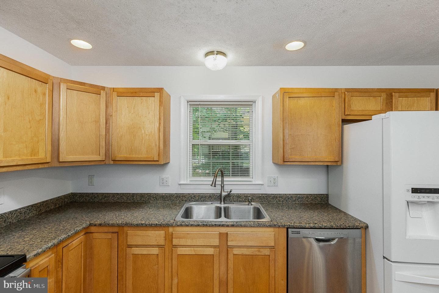 127 Ferndale Drive photo 8