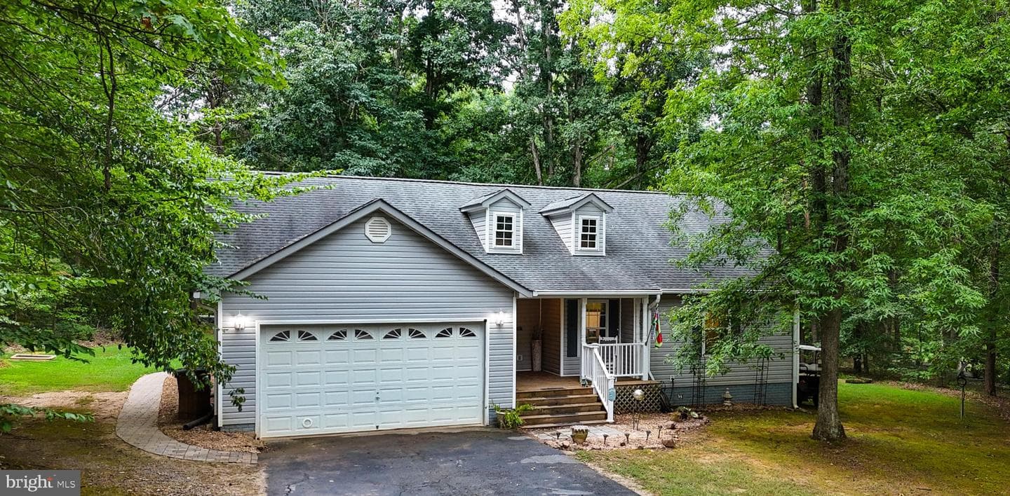 41 Lakeshore Lane photo 2