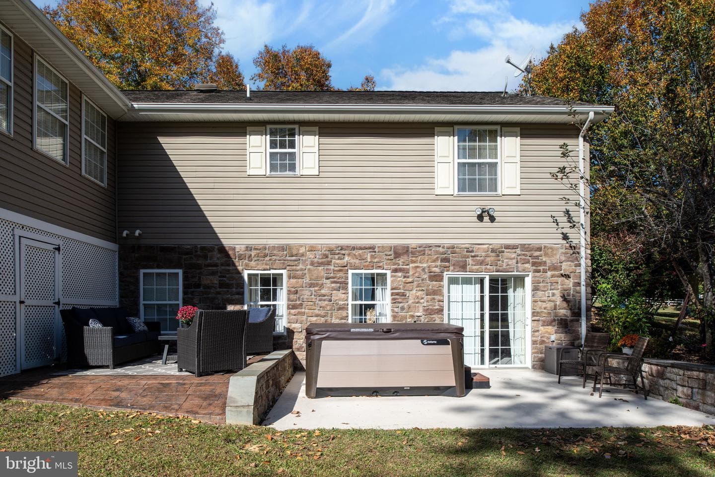 620 Overton Drive photo 3