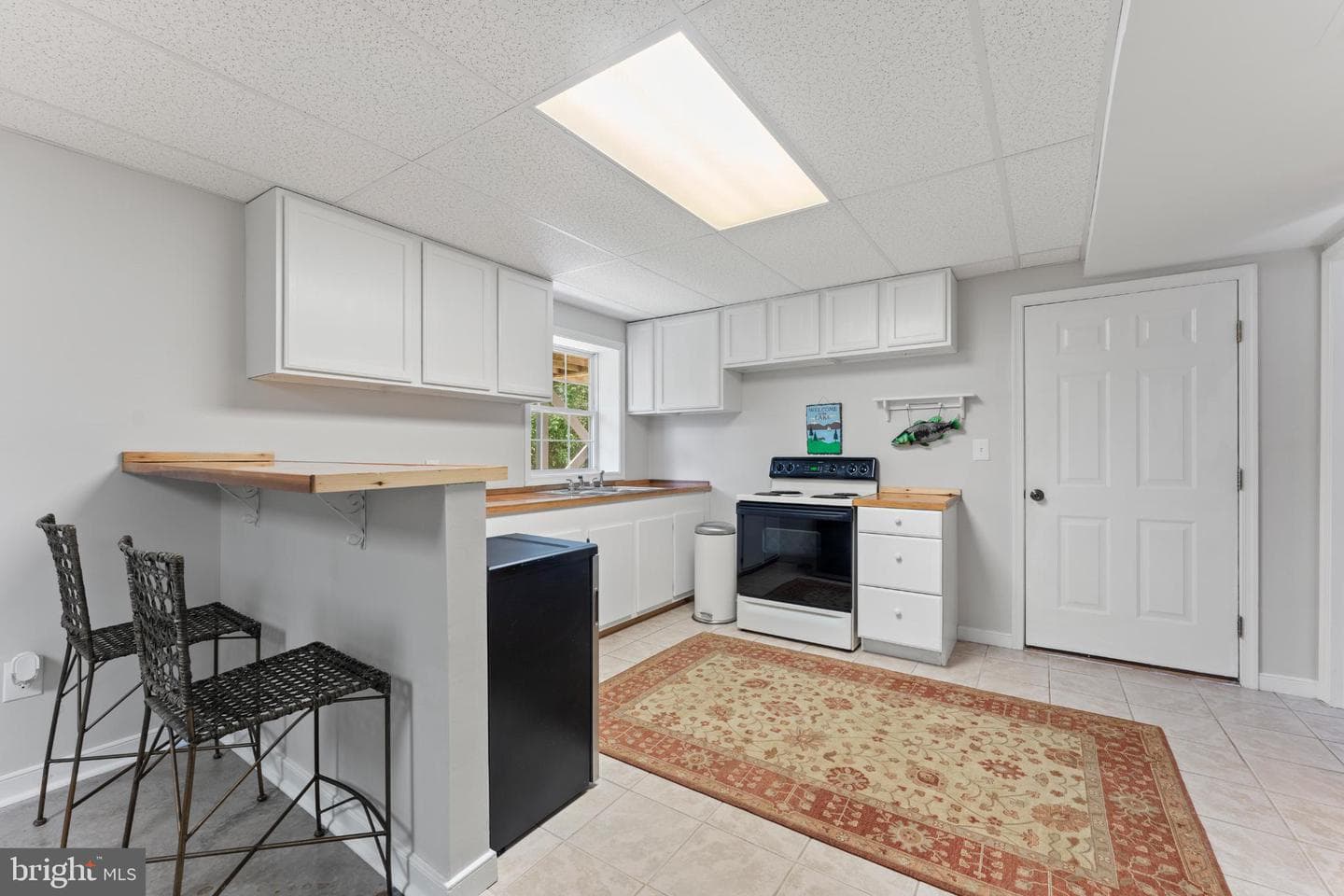 224 Derby Lane photo 35