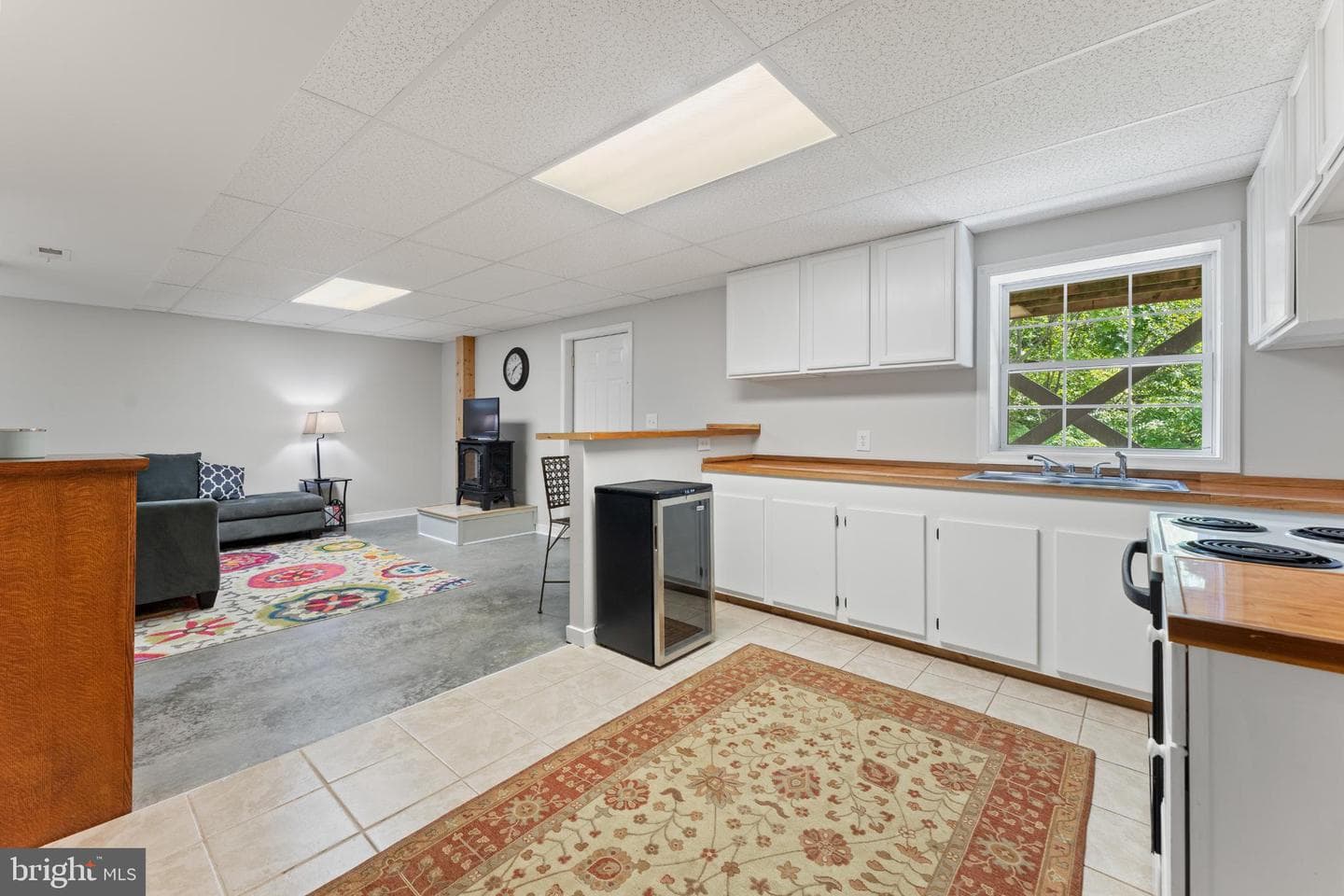 224 Derby Lane photo 37