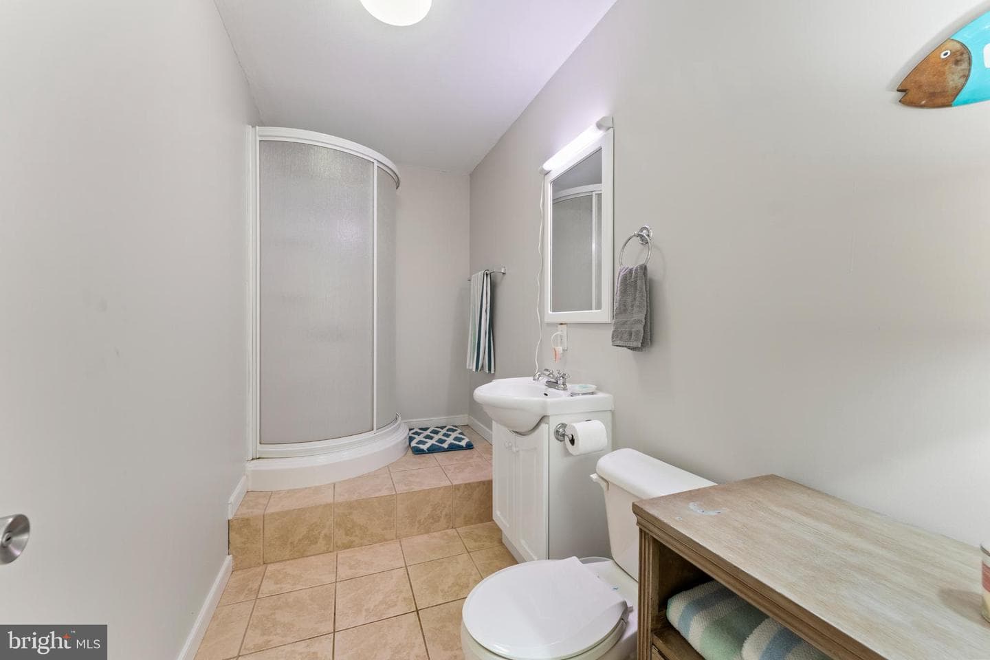 224 Derby Lane photo 38