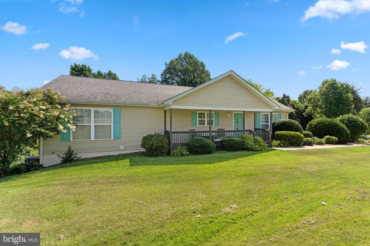 224 Derby Lane photo 43