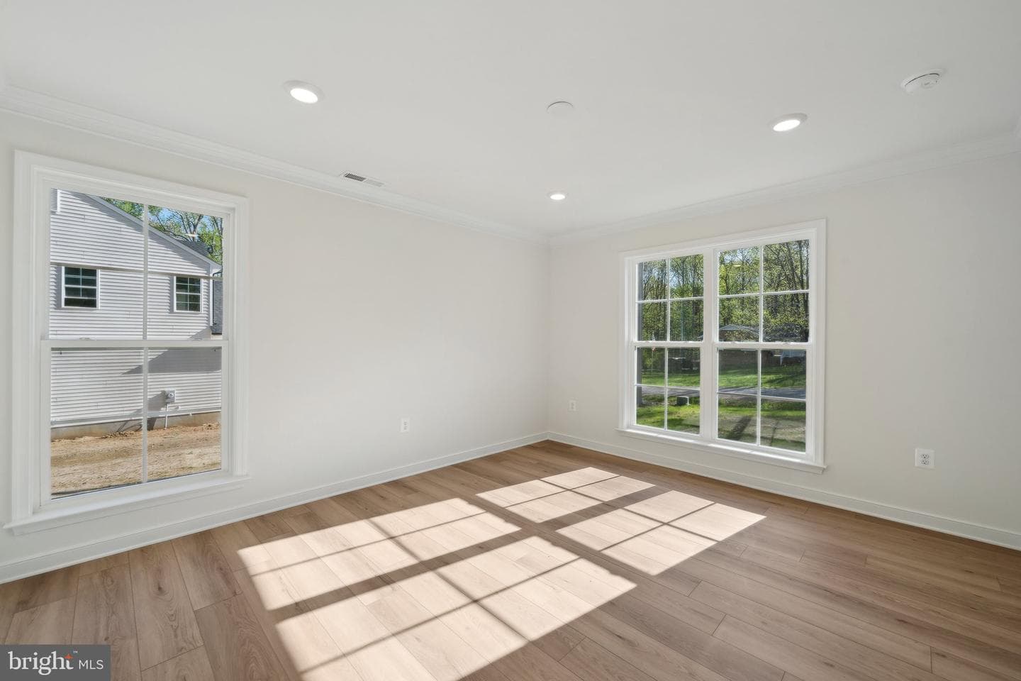 407 Richmond Avenue photo 17