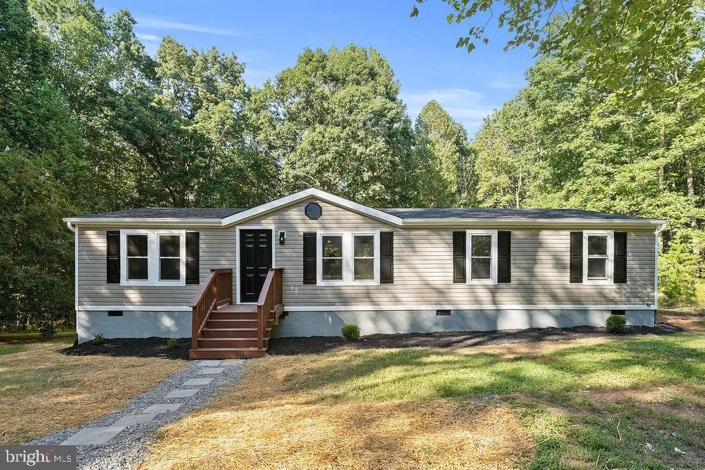 1301 Vawter Corner Road photo 1