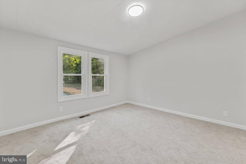 1301 Vawter Corner Road photo 11
