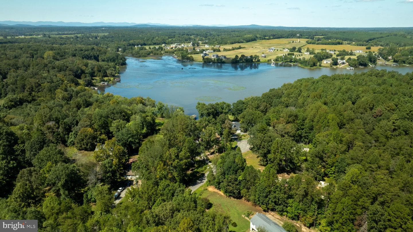 159 Plateau Road photo 138