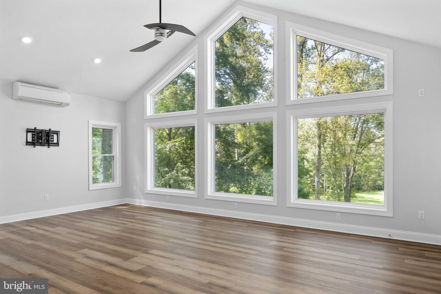 159 Plateau Road photo 61