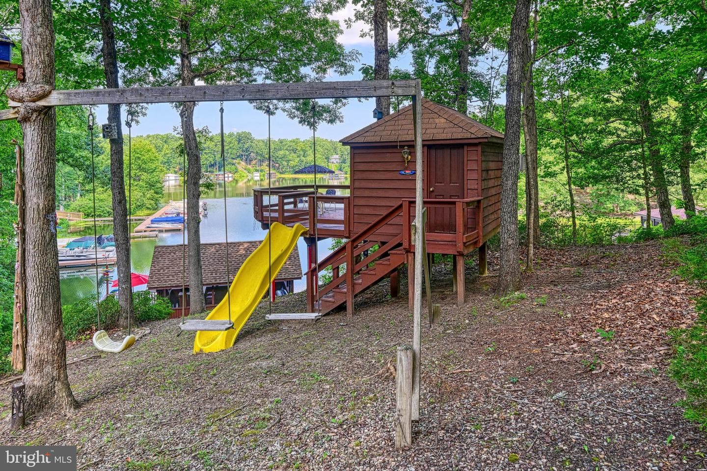 958 Pine Harbour photo 12