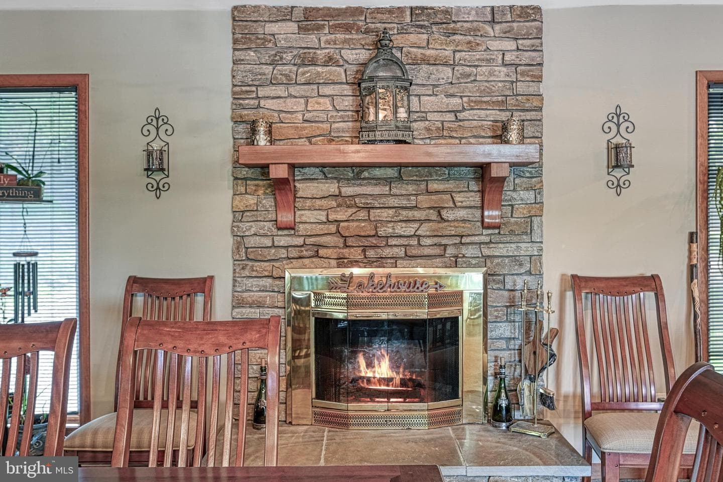 958 Pine Harbour photo 32