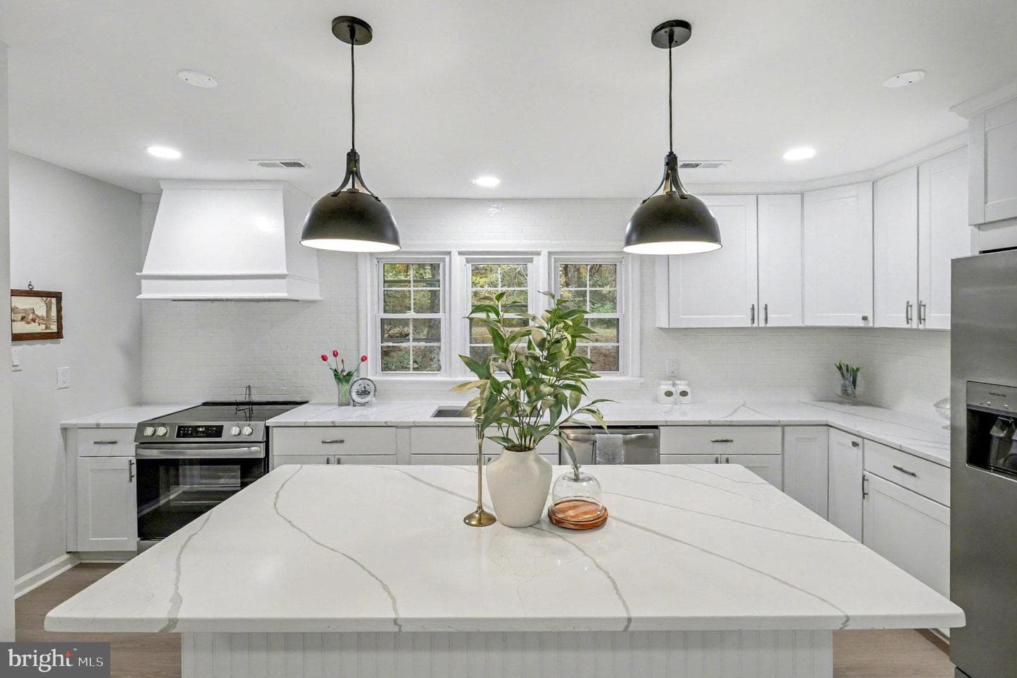 846 Borden Road photo 13